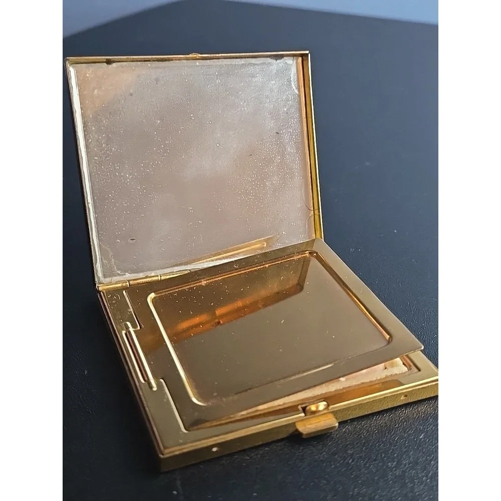 Vintage 1940s Dorset ‎ Faux Pearl Powder Compact w Puff